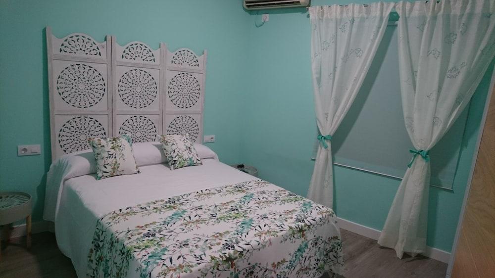 Apartamentos Coso De San Albin Mérida Kültér fotó